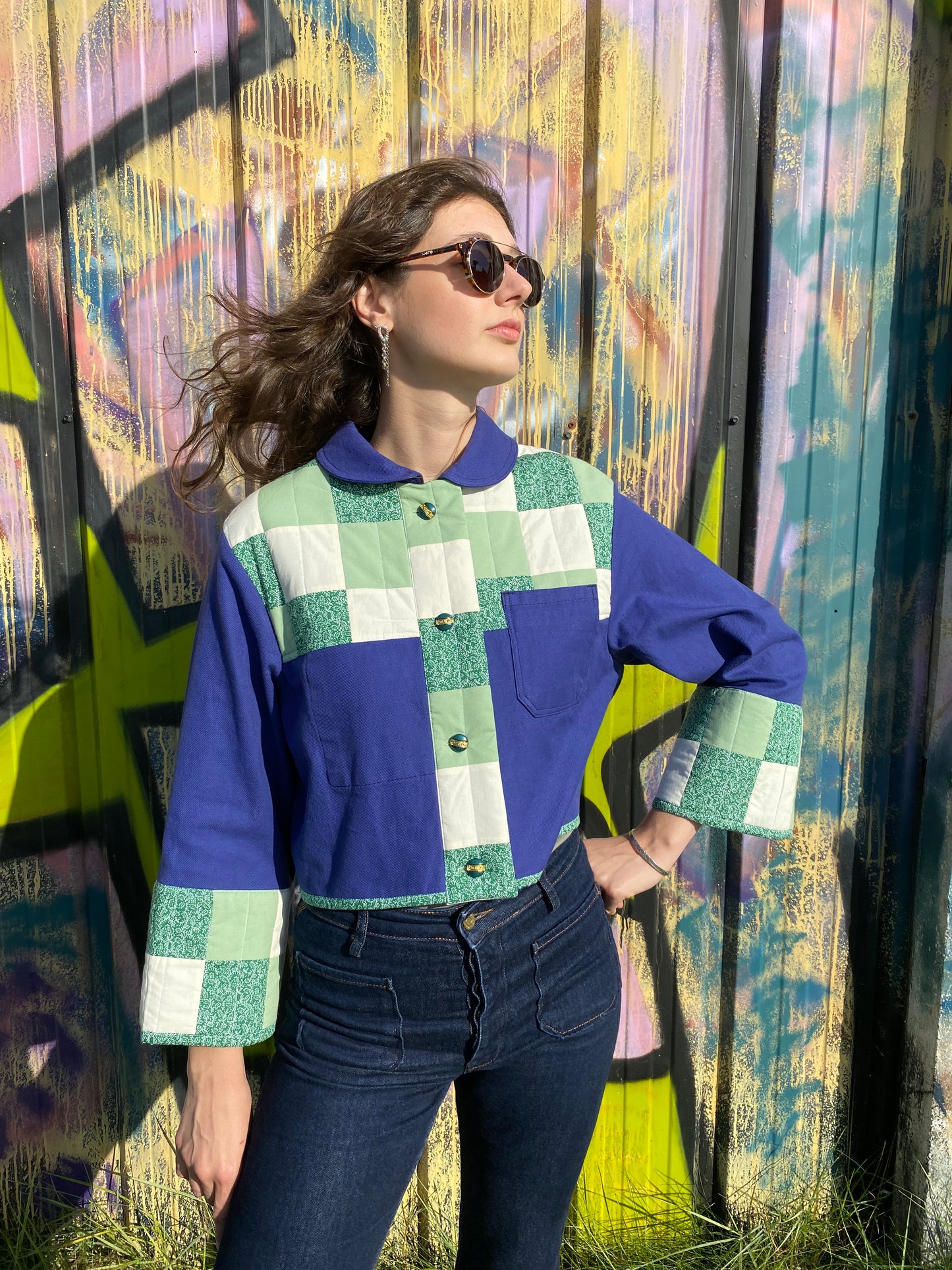 Veste de travail upcyclé - Toile bleu et Patchwork vert - Taille unique